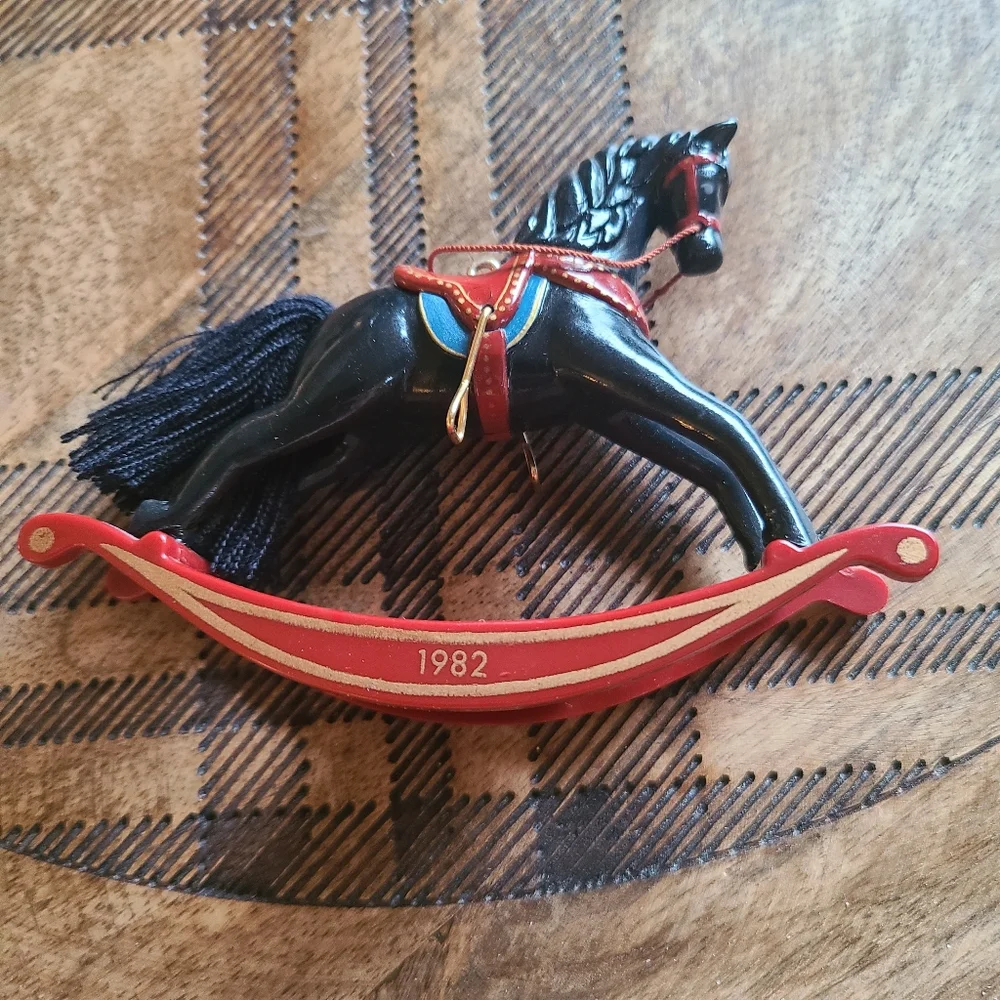 Hallmark 1982 keepsake